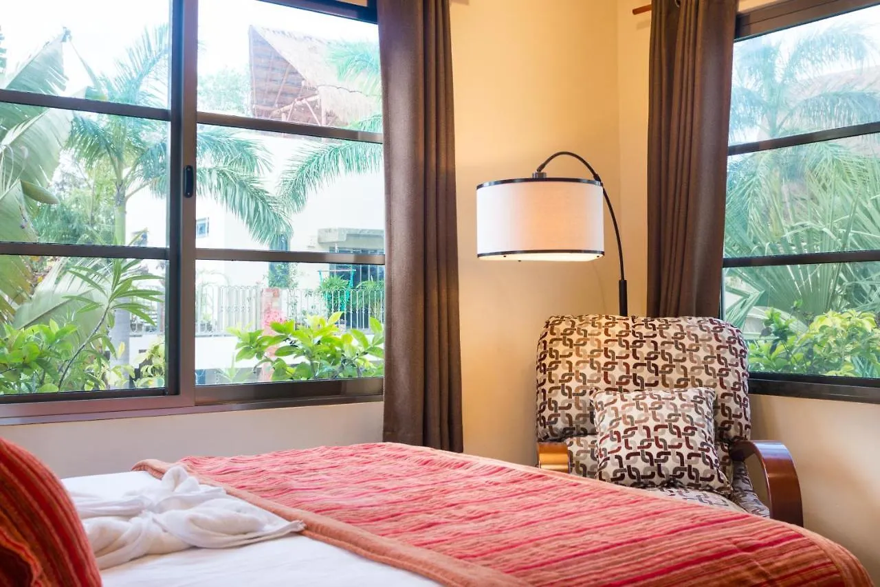 Alamos Inn Hotel Con Jacuzzi Y Piscina Cancún Mexikó