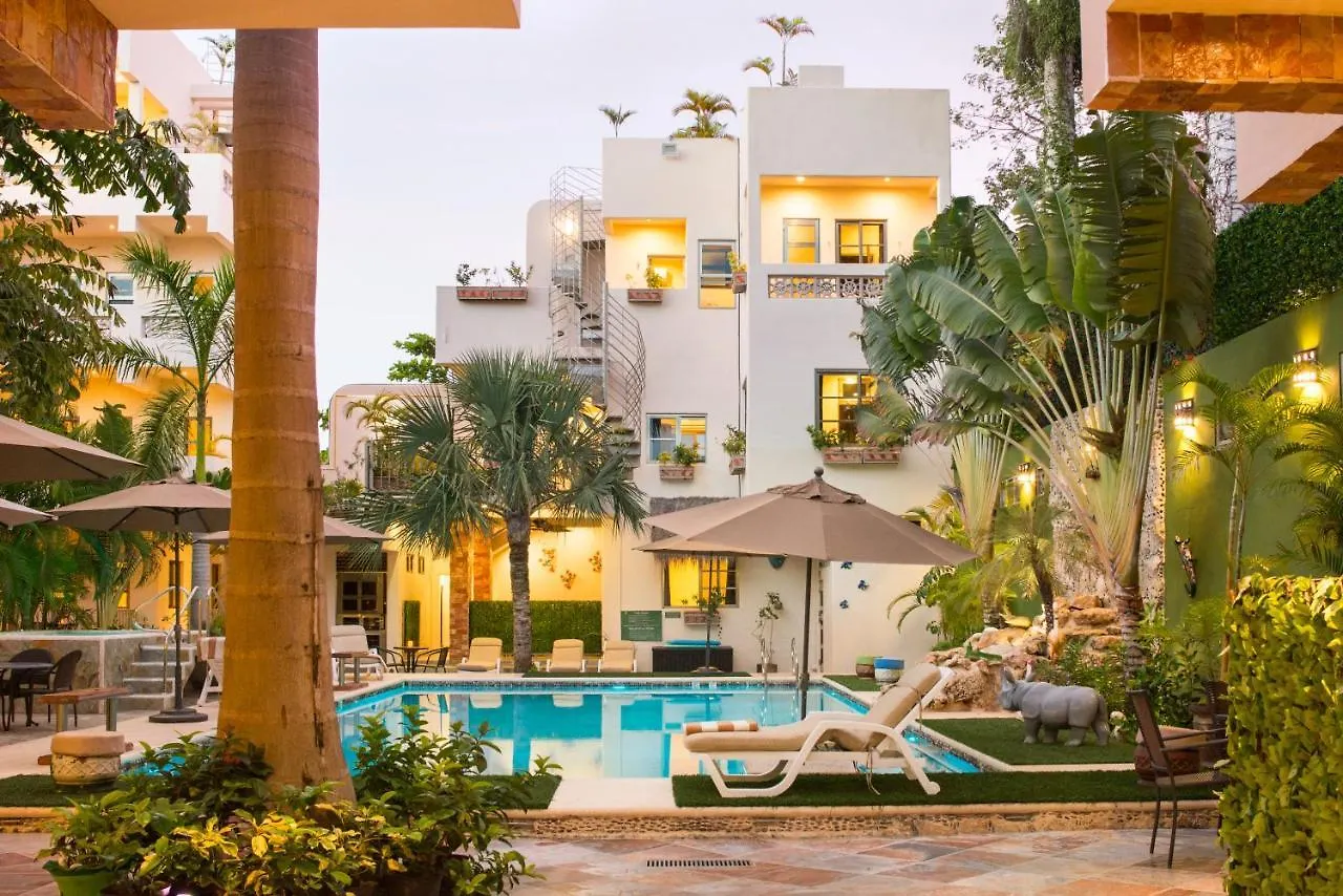 Alamos Inn Hotel Con Jacuzzi Y Piscina Канкун Мексика