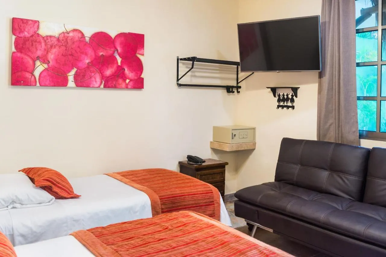 Alamos Inn Hotel Con Jacuzzi Y Piscina Канкун