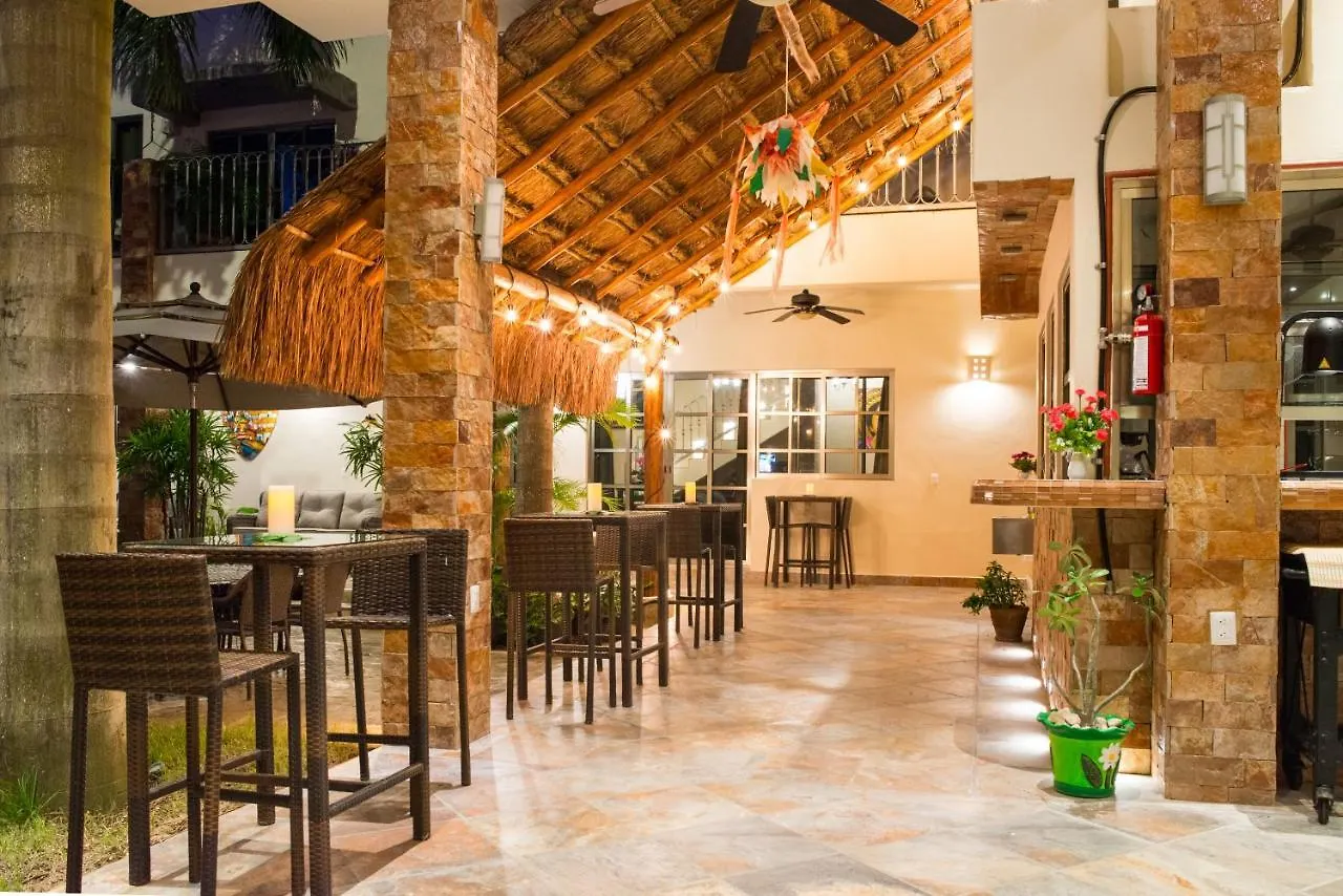 Alamos Inn Hotel Con Jacuzzi Y Piscina Канкун Мексика
