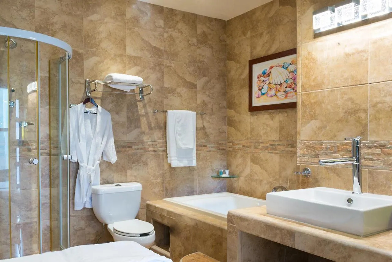 Alamos Inn Hotel Con Jacuzzi Y Piscina Канкун